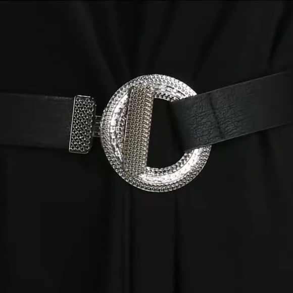 Set of 2 Susan Graver Textured Toggle Belts - Picture 4 of 16